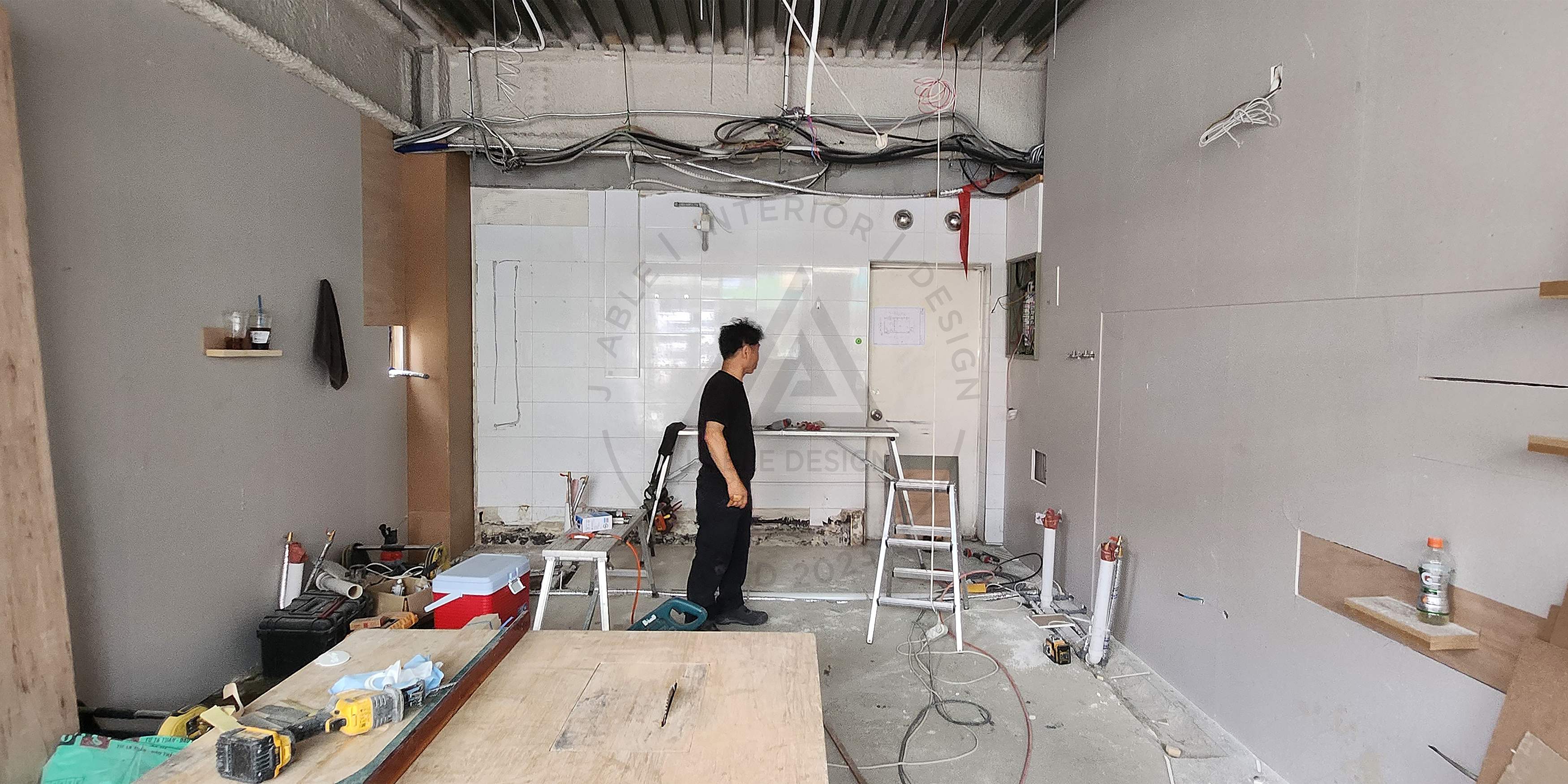 제이블디자인 | 맨앤컷 | Under Construction.1