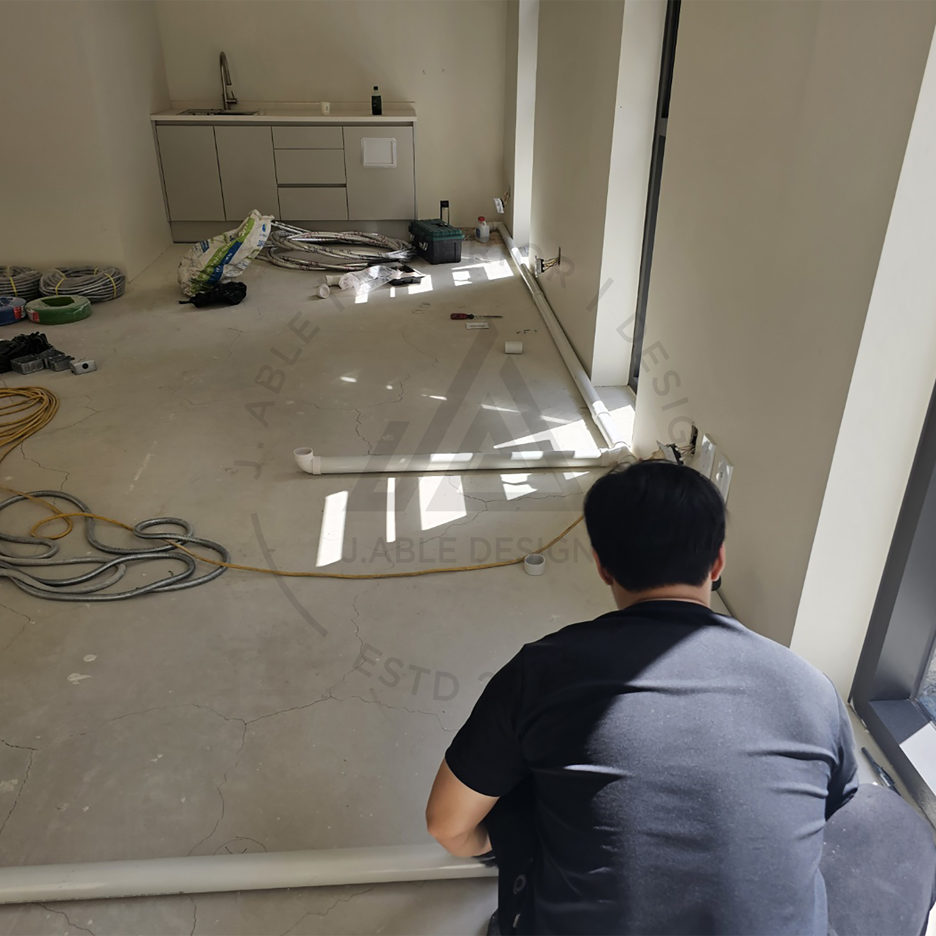 제이블디자인 | 아끌리오 | Under Construction.1