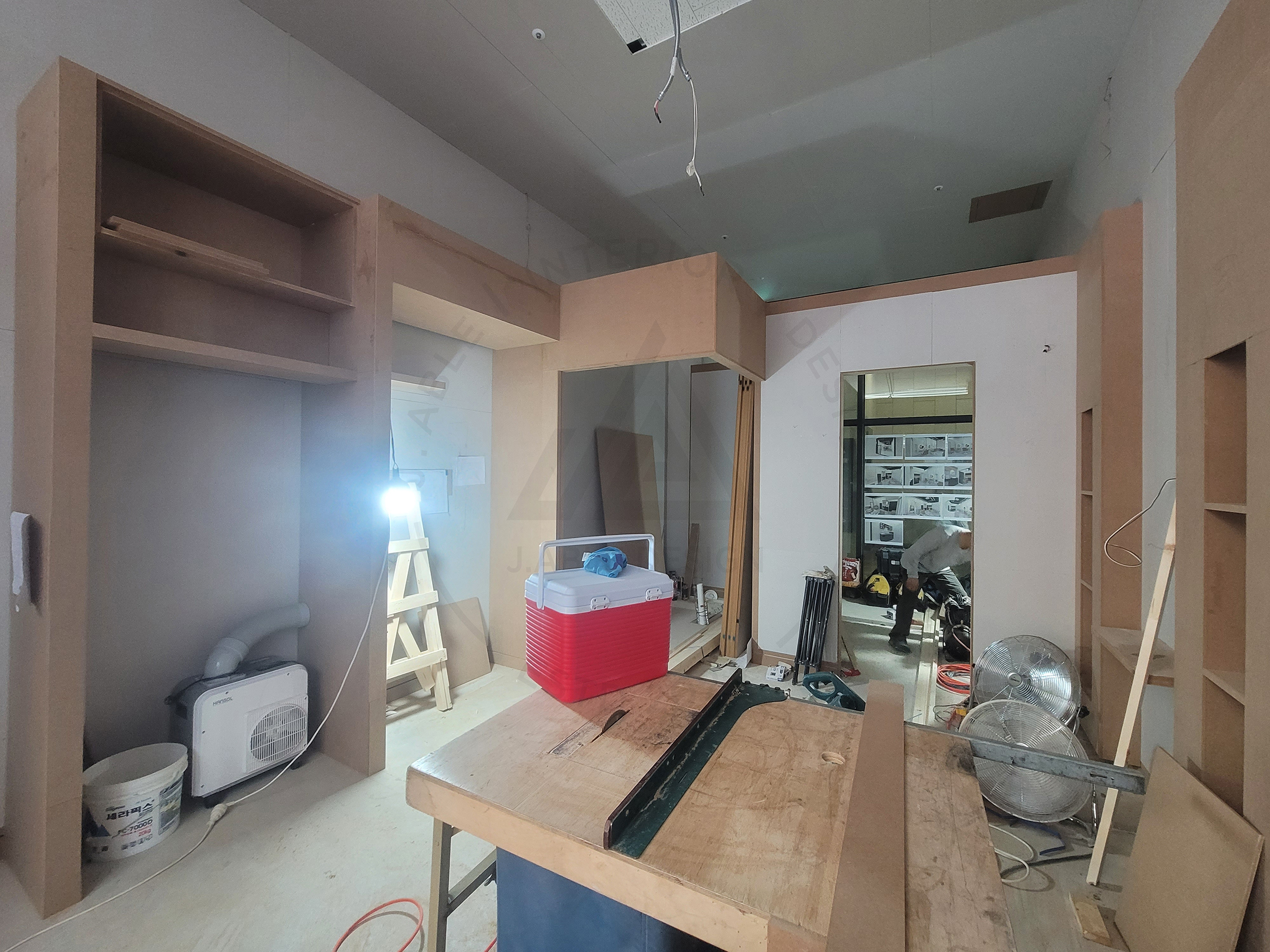 제이블디자인 | ANOVE | Under Construction.2